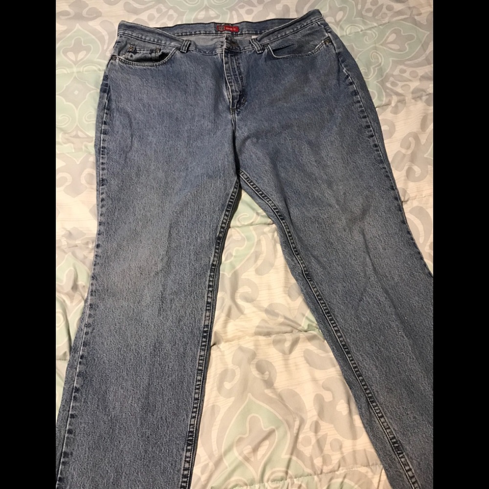 I have a pair of Faded Glory Jeans